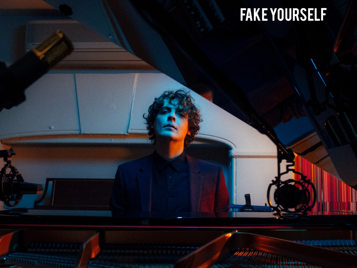 Mr Bewlay Releases Double A-Side ‘Fake Yourself’
